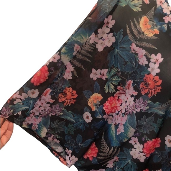 Torrid Sheer Cardigan Sz 1/2 Plus Size Colorful Floral Print Open Concept Midi - Picture 4 of 5